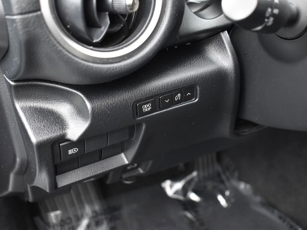 Used 2021 Lexus IS 300 w/ Comfort Package image 10