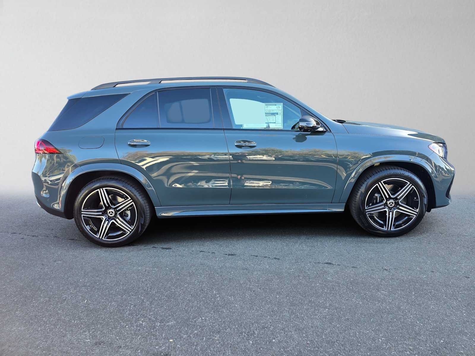 New 2027 Mercedes-Benz GLE 450 4MATIC image 2
