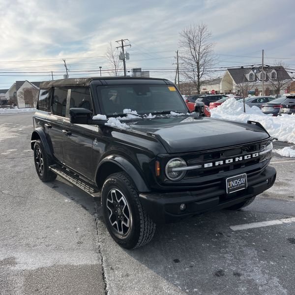 Used 2024 Ford Bronco Outer Banks image 8