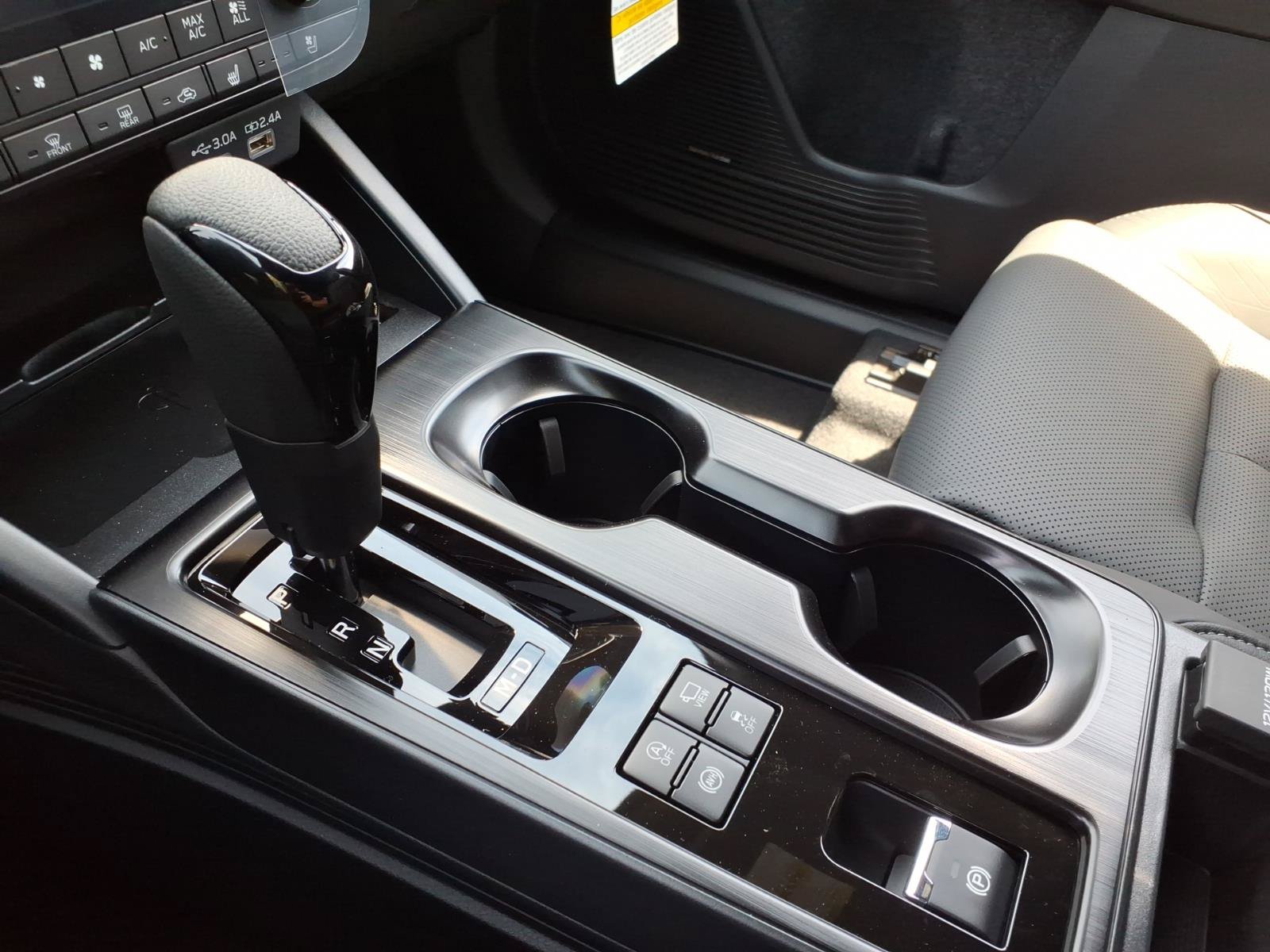 New 2026 Subaru Outback Touring XT AWD/4WD image 18