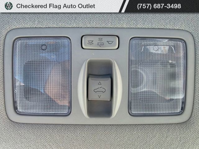 Used 2023 Hyundai Venue SEL image 10