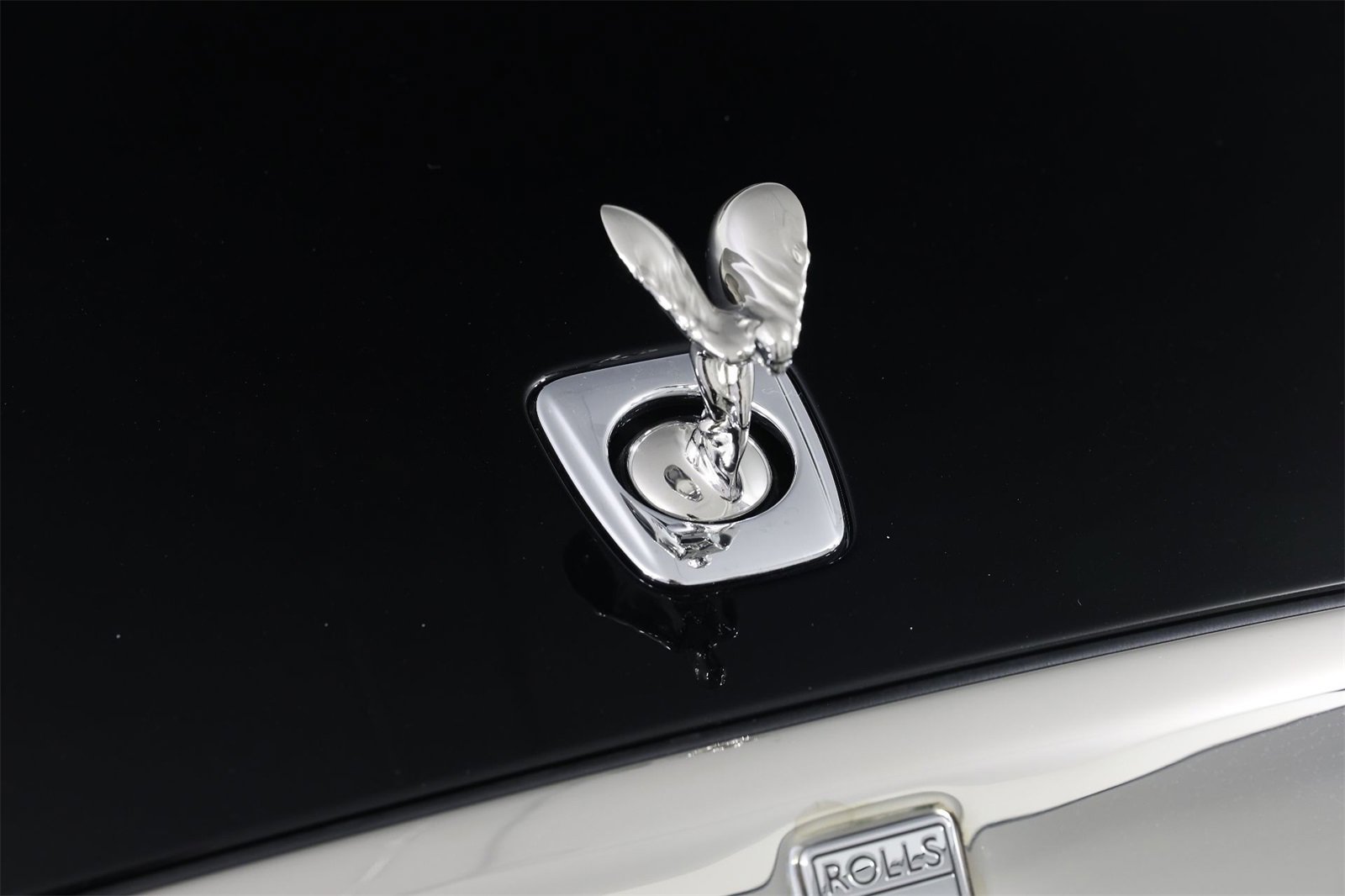 New 2025 Rolls-Royce Spectre w/ Spectre Launch Package image 29