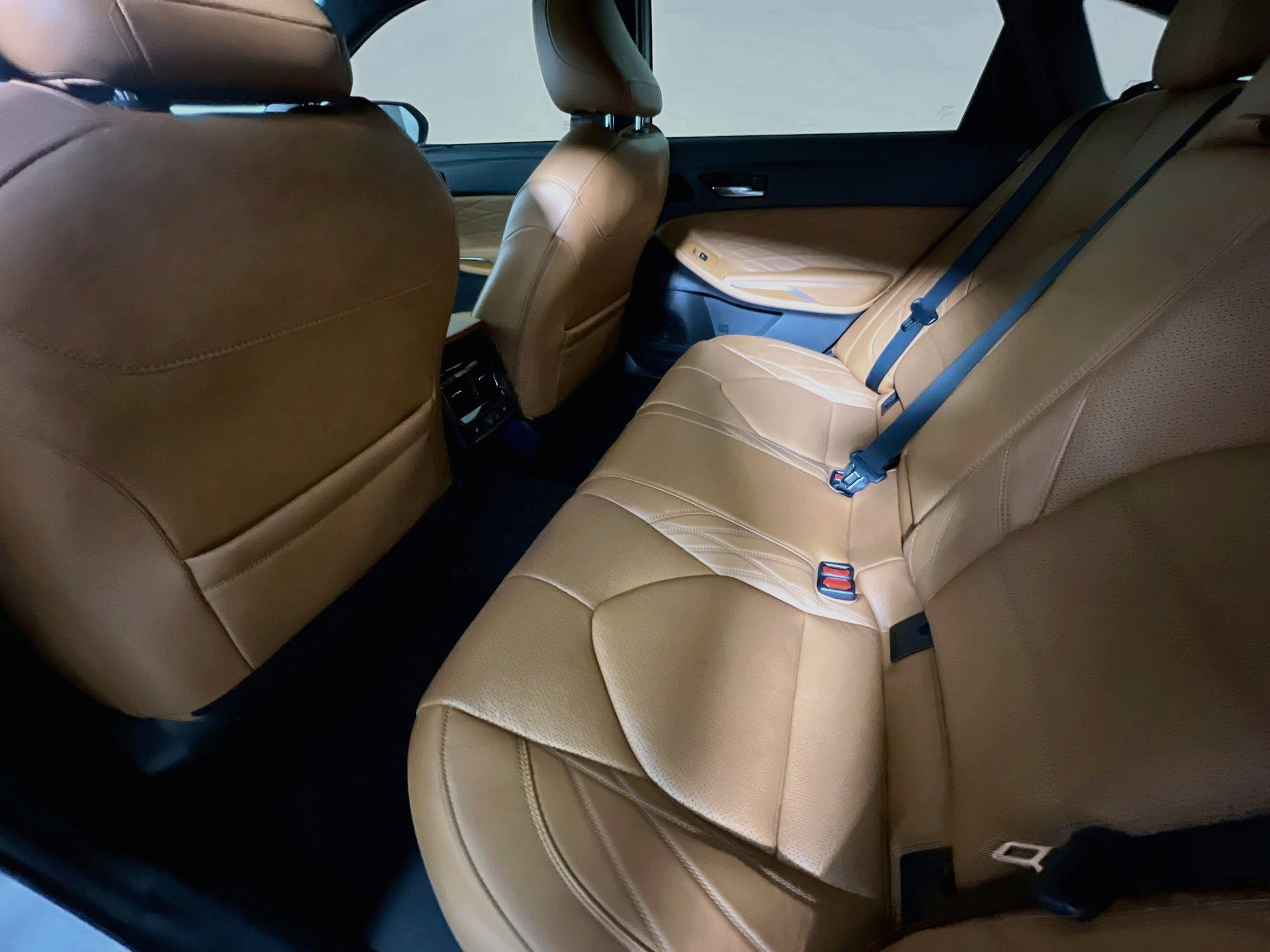 Used 2021 Toyota Avalon Limited w/ Advanced Safety Package FWD image 29