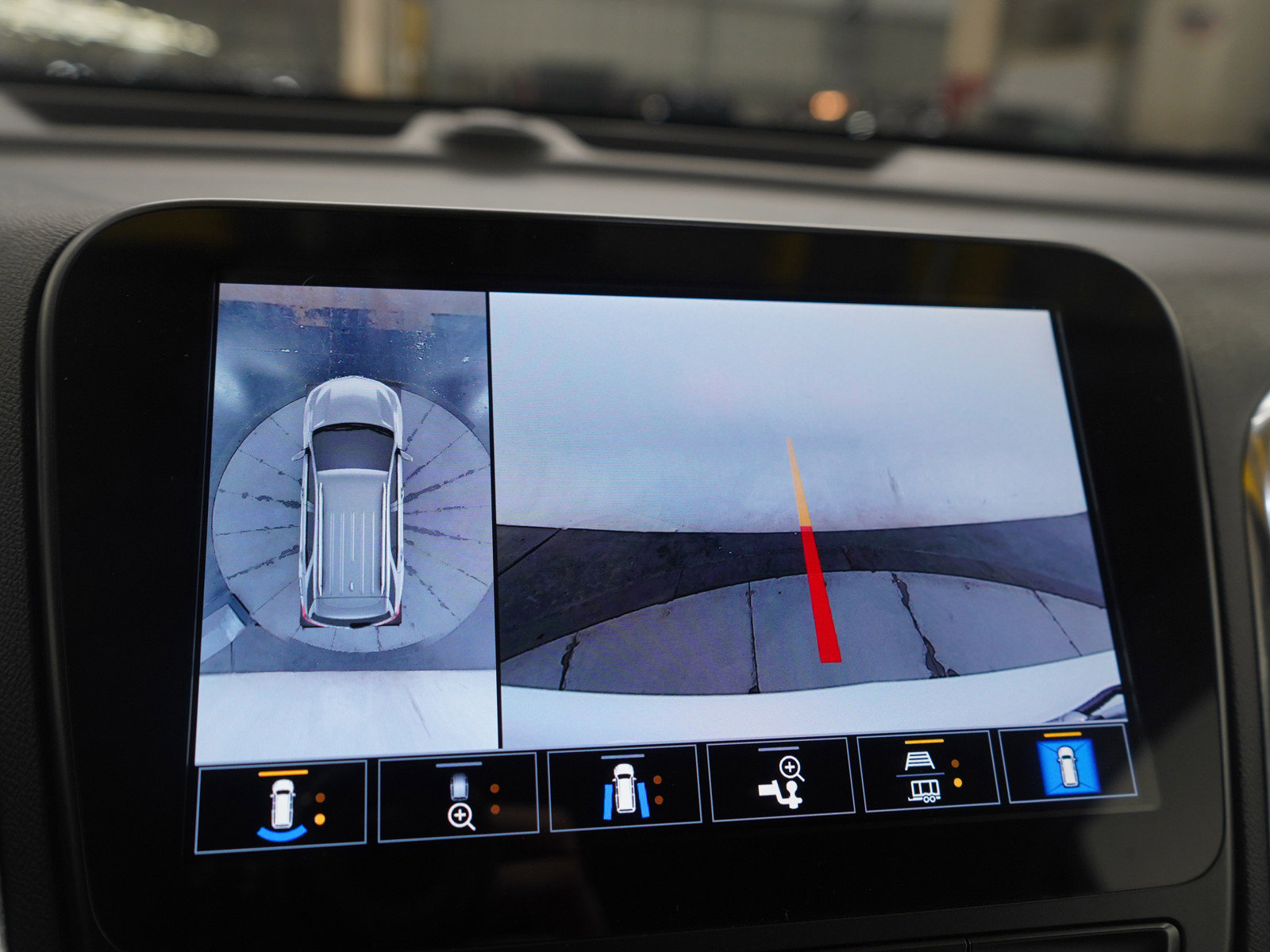 Used 2024 Chevrolet Equinox LT image 29