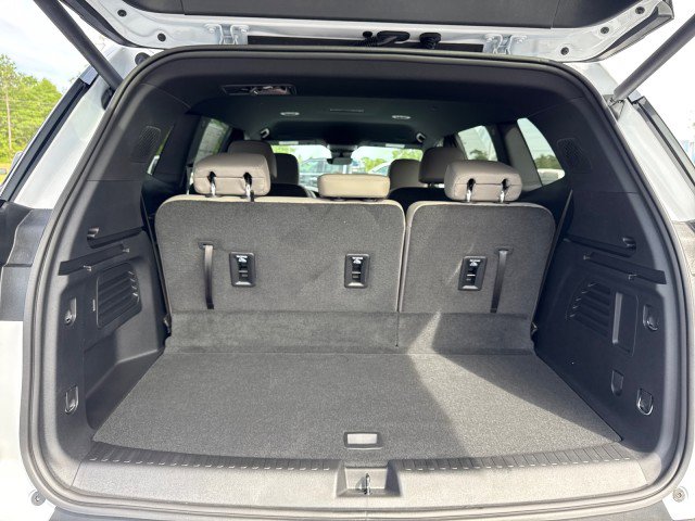 New 2026 GMC Acadia Elevation image 18