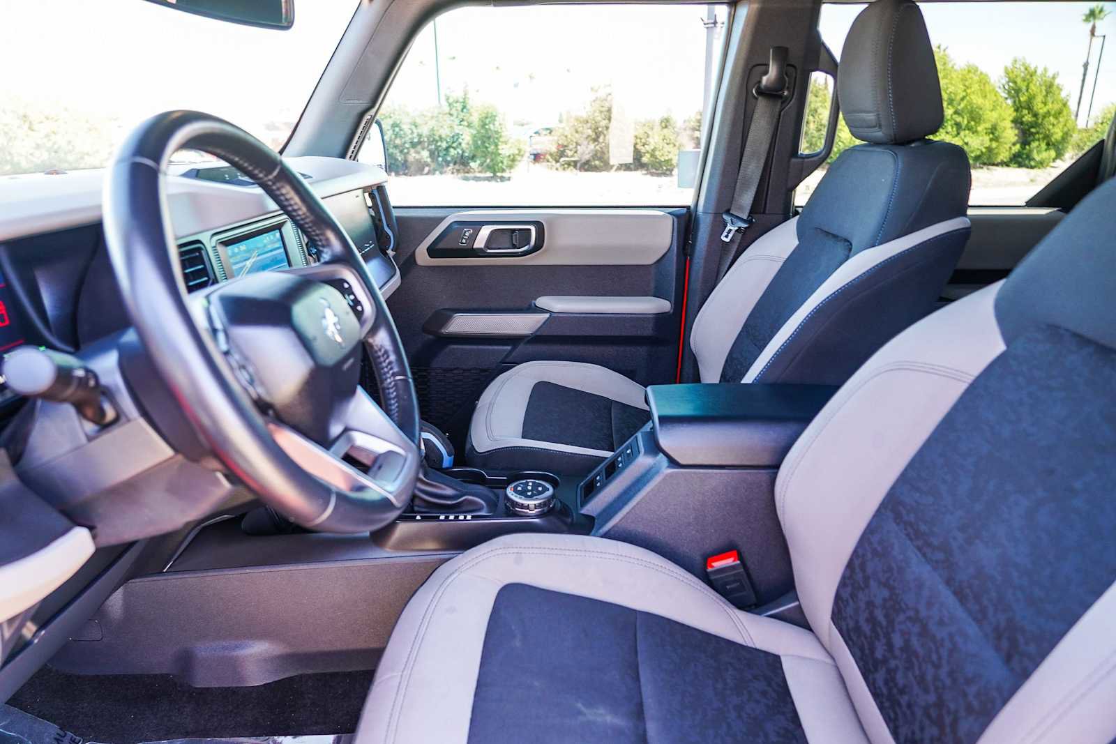 Used 2022 Ford Bronco Wildtrak image 17