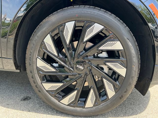 New 2026 Lincoln Nautilus Reserve w/ Jet Appearance Package image 15