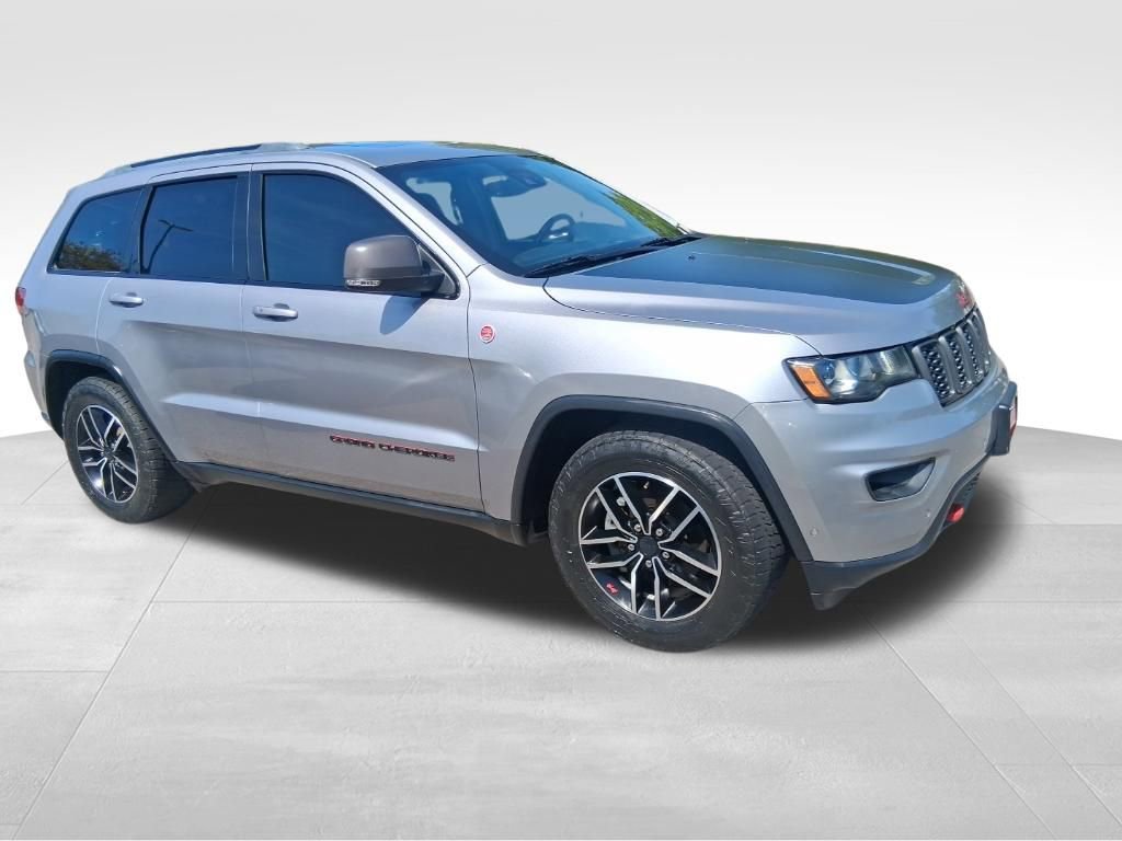 Used 2020 Jeep Grand Cherokee Trailhawk AWD/4WD image 9