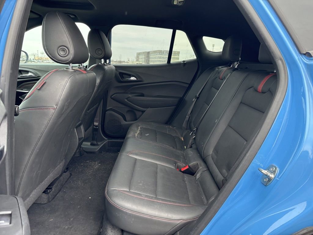 Used 2024 Chevrolet Trax RS w/ Sunroof Package image 14