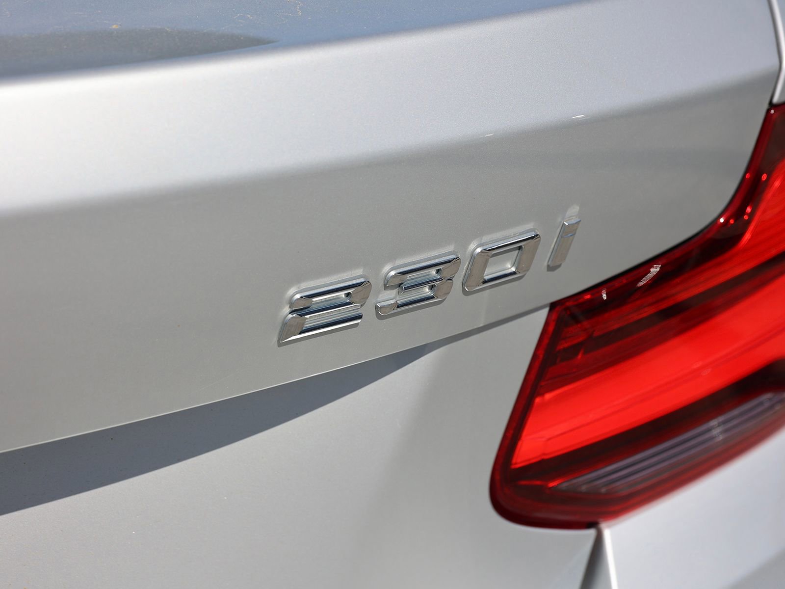 Used 2020 BMW 230i xDrive Convertible w/ Premium Package AWD/4WD image 10