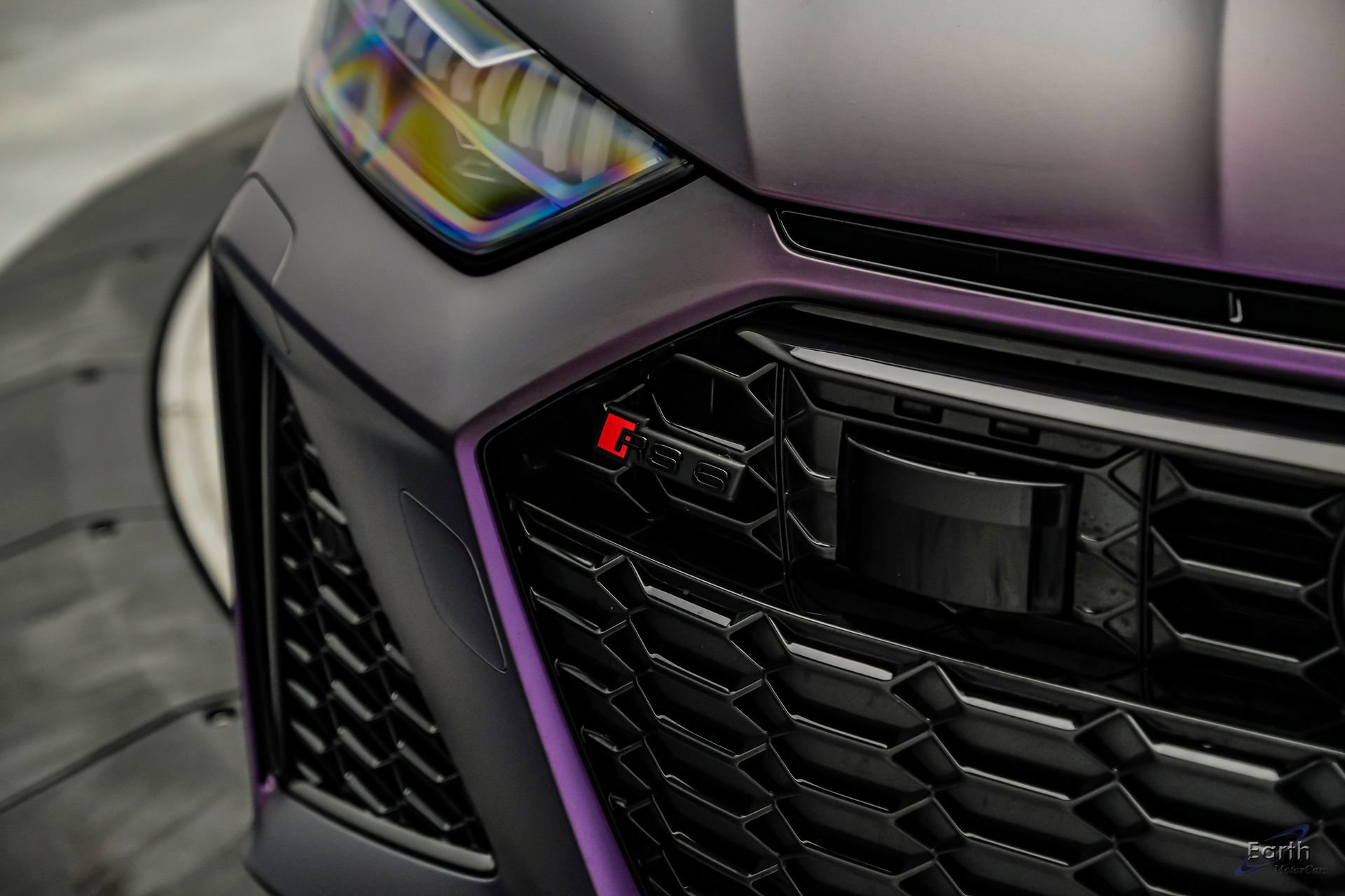 Used 2023 Audi RS 6 w/ Black Optic Package image 38