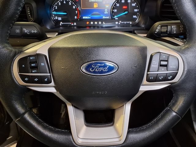 Certified 2022 Ford Explorer XLT RWD image 12