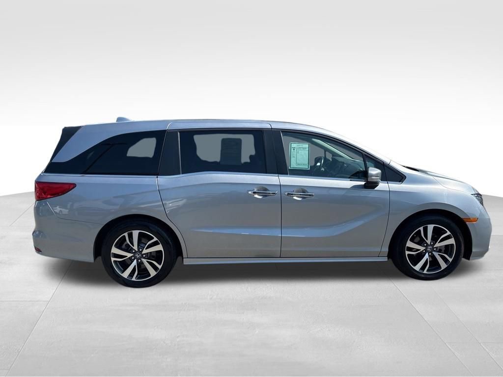 Used 2023 Honda Odyssey Touring image 6