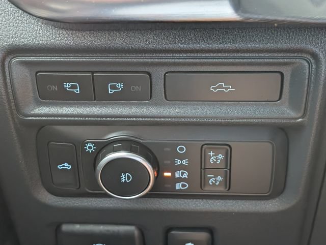 Used 2022 Ford F150 Lariat AWD/4WD image 27