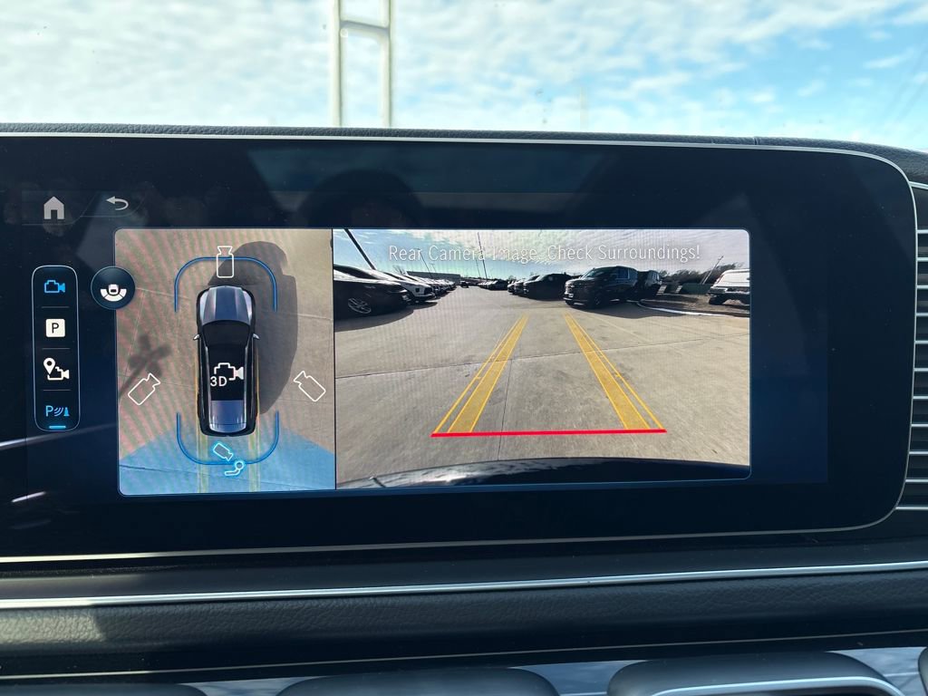 Used 2025 Mercedes-Benz GLS 450 4MATIC image 25