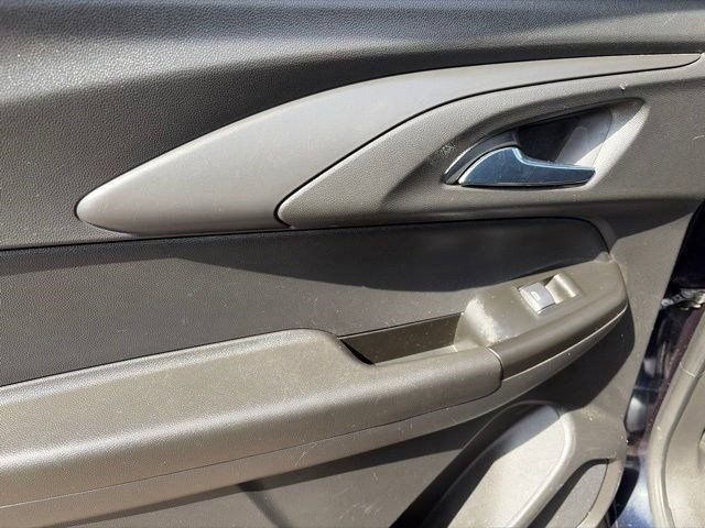 Used 2021 Chevrolet TrailBlazer ACTIV w/ Sun and Liftgate Package AWD/4WD image 32
