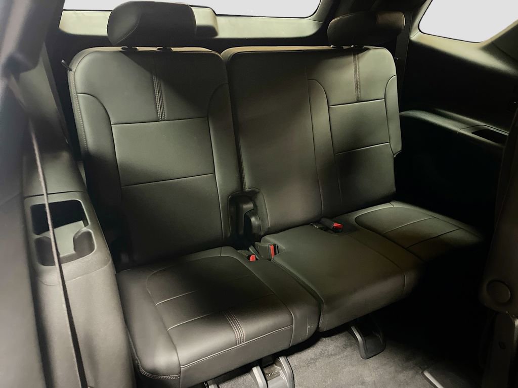 Used 2023 Chevrolet Traverse RS image 29