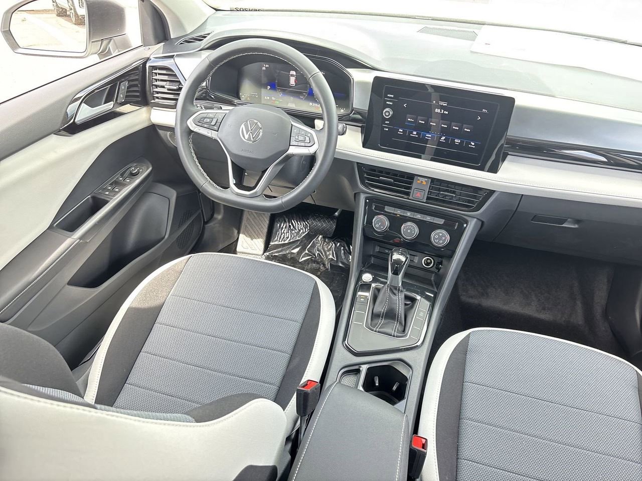 New 2026 Volkswagen Taos S image 10