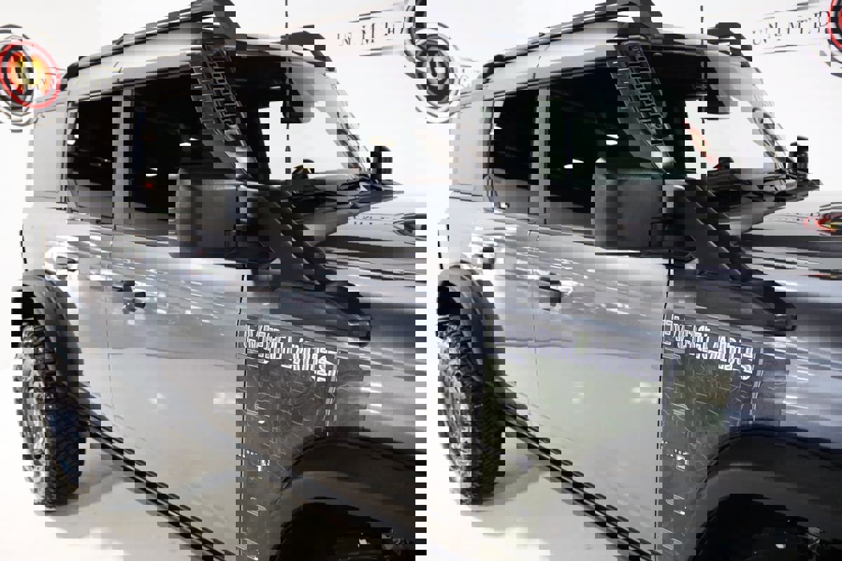 Used 2024 Ford Bronco Everglades image 7