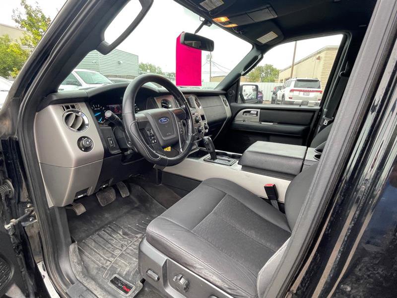 Used 2017 Ford Expedition EL XLT image 22