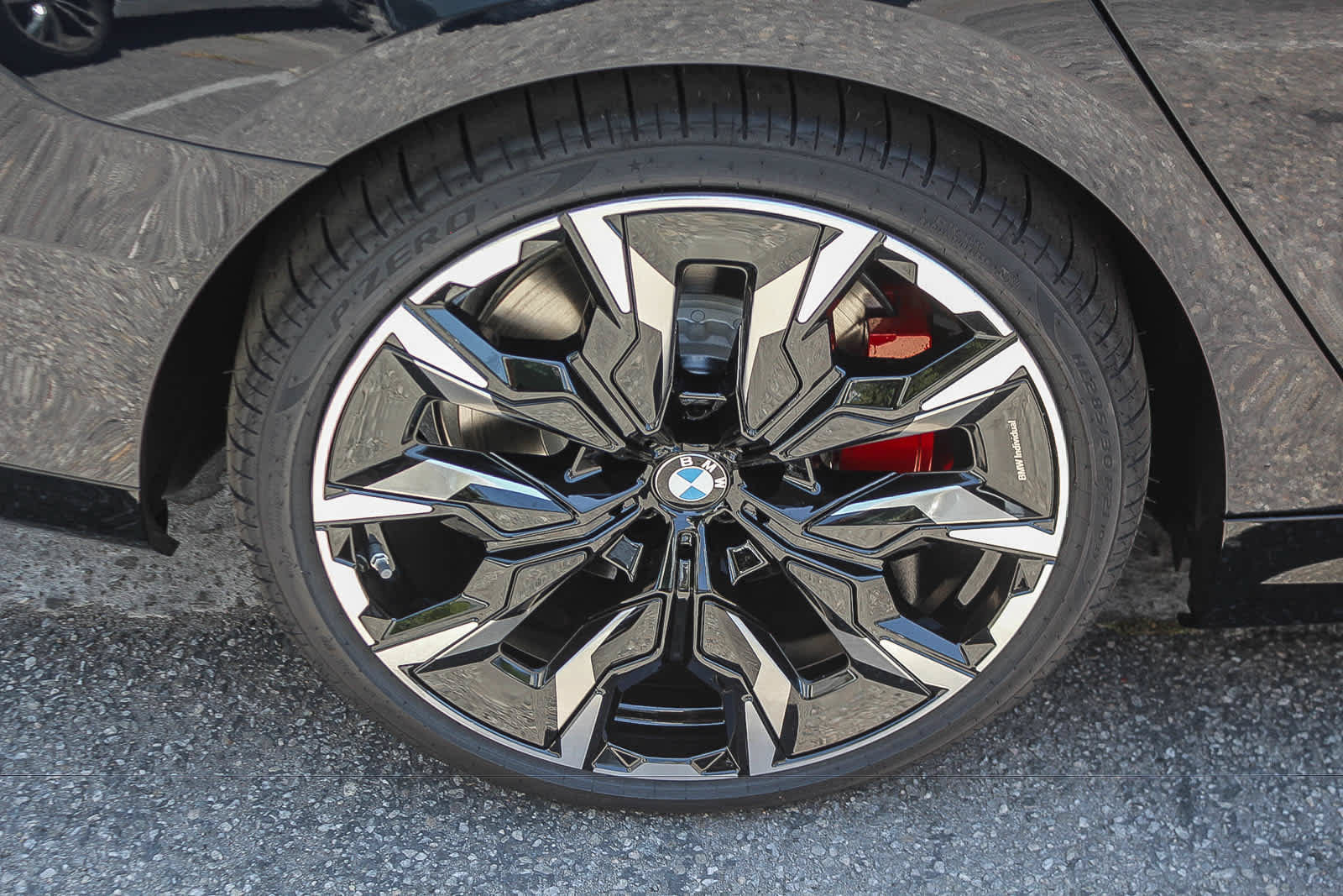 New 2026 BMW i5 M60 w/ Premium Package AWD/4WD image 8