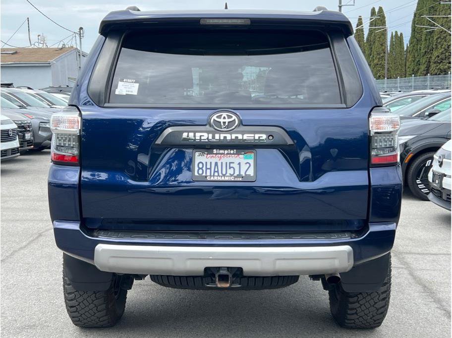 Used 2019 Toyota 4Runner TRD Off-Road Premium AWD/4WD image 4