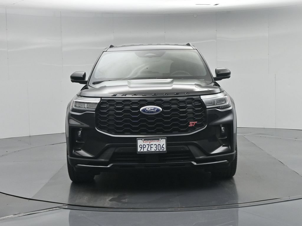 Used 2025 Ford Explorer ST RWD image 27