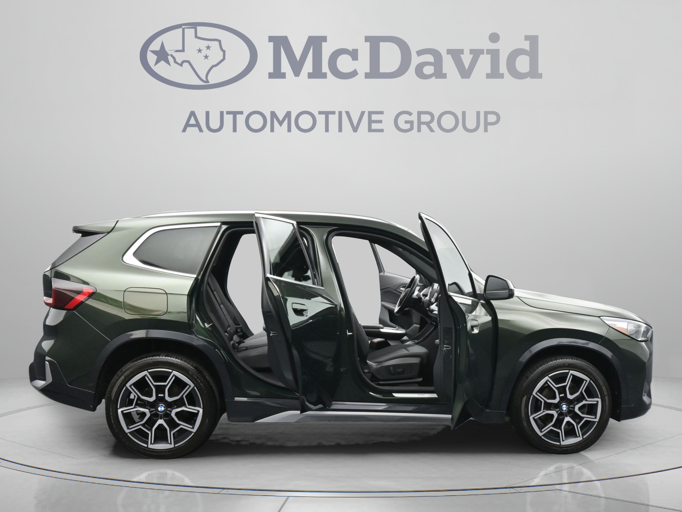 Used 2023 BMW X1 xDrive28i w/ Premium Package AWD/4WD image 41
