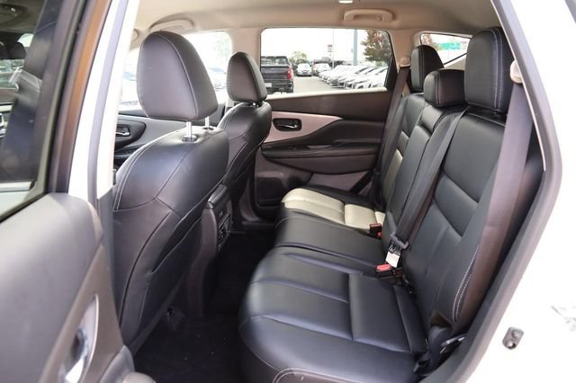 Certified 2024 Nissan Murano SV w/ SV Midnight Edition Package AWD/4WD image 9