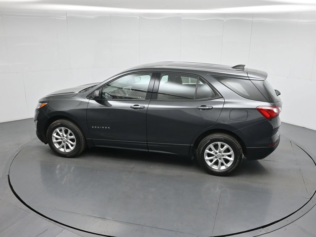 Used 2019 Chevrolet Equinox LS AWD/4WD image 43
