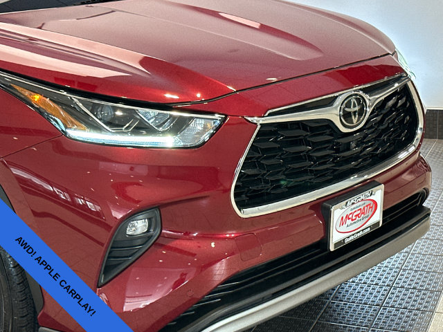 Used 2020 Toyota Highlander Platinum AWD/4WD image 2