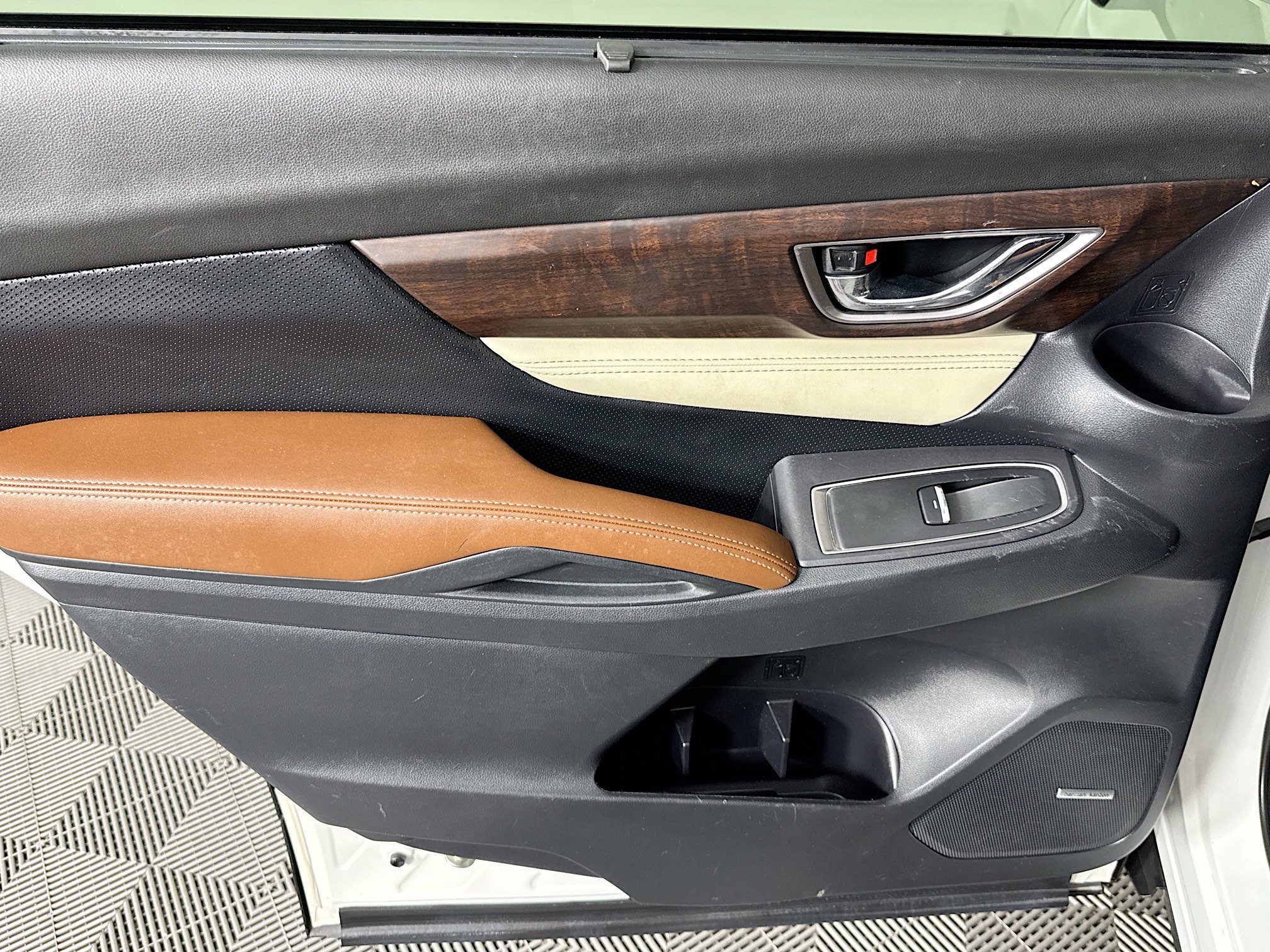 Used 2021 Subaru Ascent Touring image 25