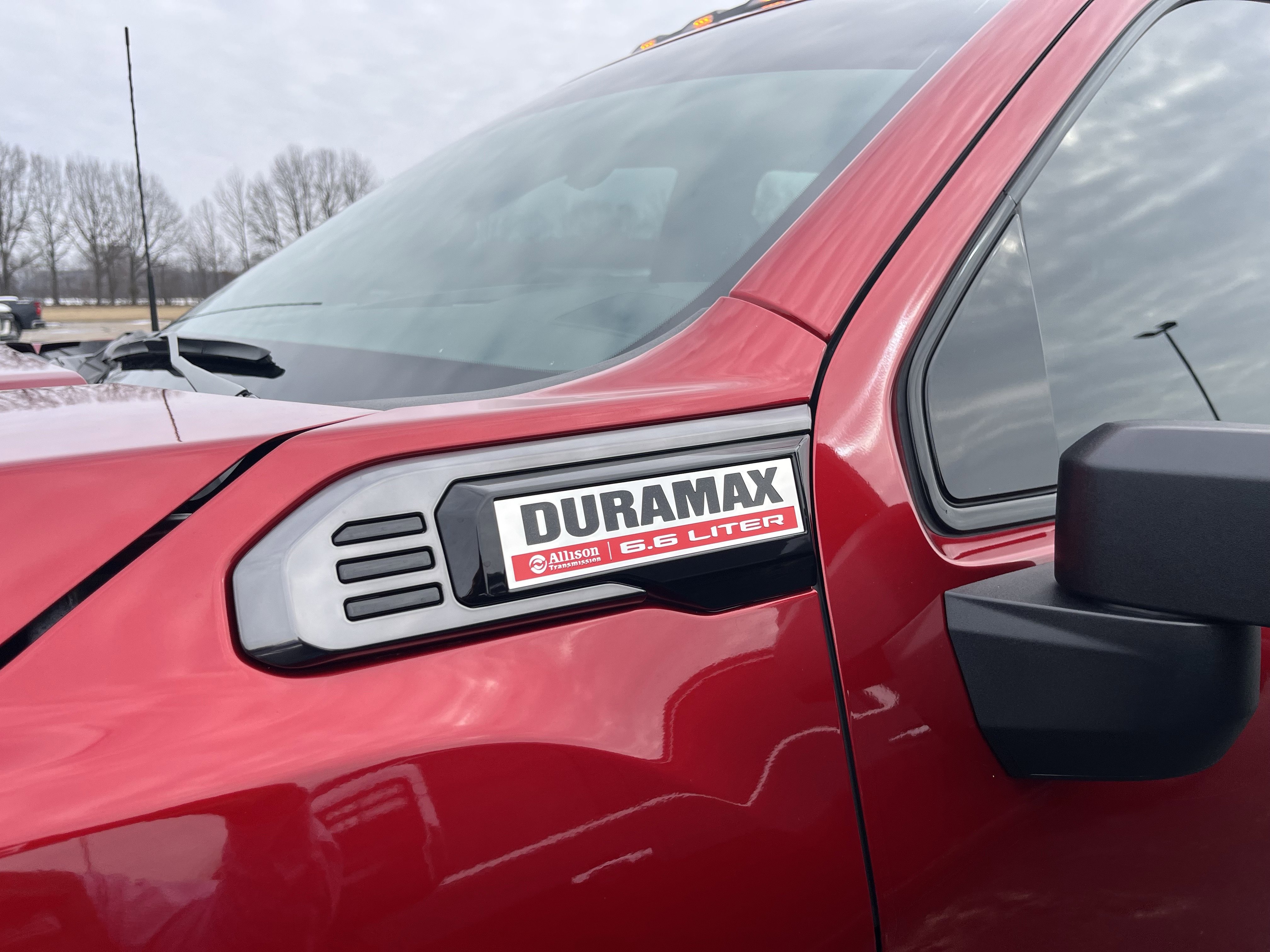 Used 2025 GMC Sierra 3500 AT4 w/ AT4 Premium Plus Package image 2