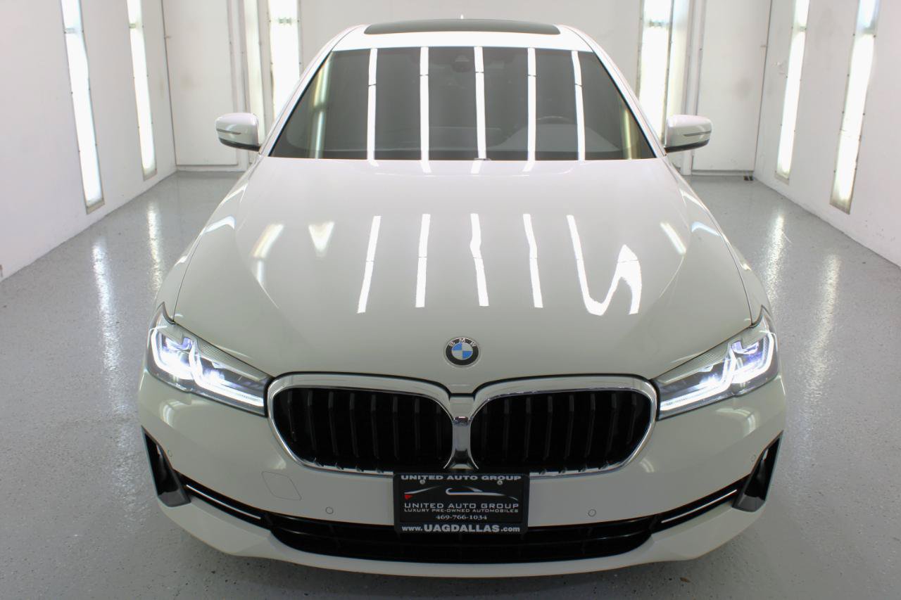 Used 2021 BMW 530i w/ Convenience Package RWD image 3