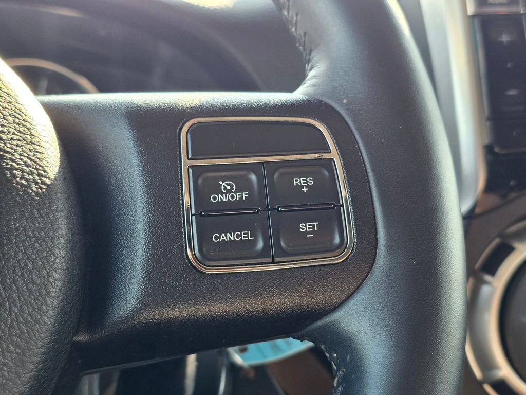 Used 2013 Jeep Wrangler Sahara w/ Connectivity Group AWD/4WD image 26