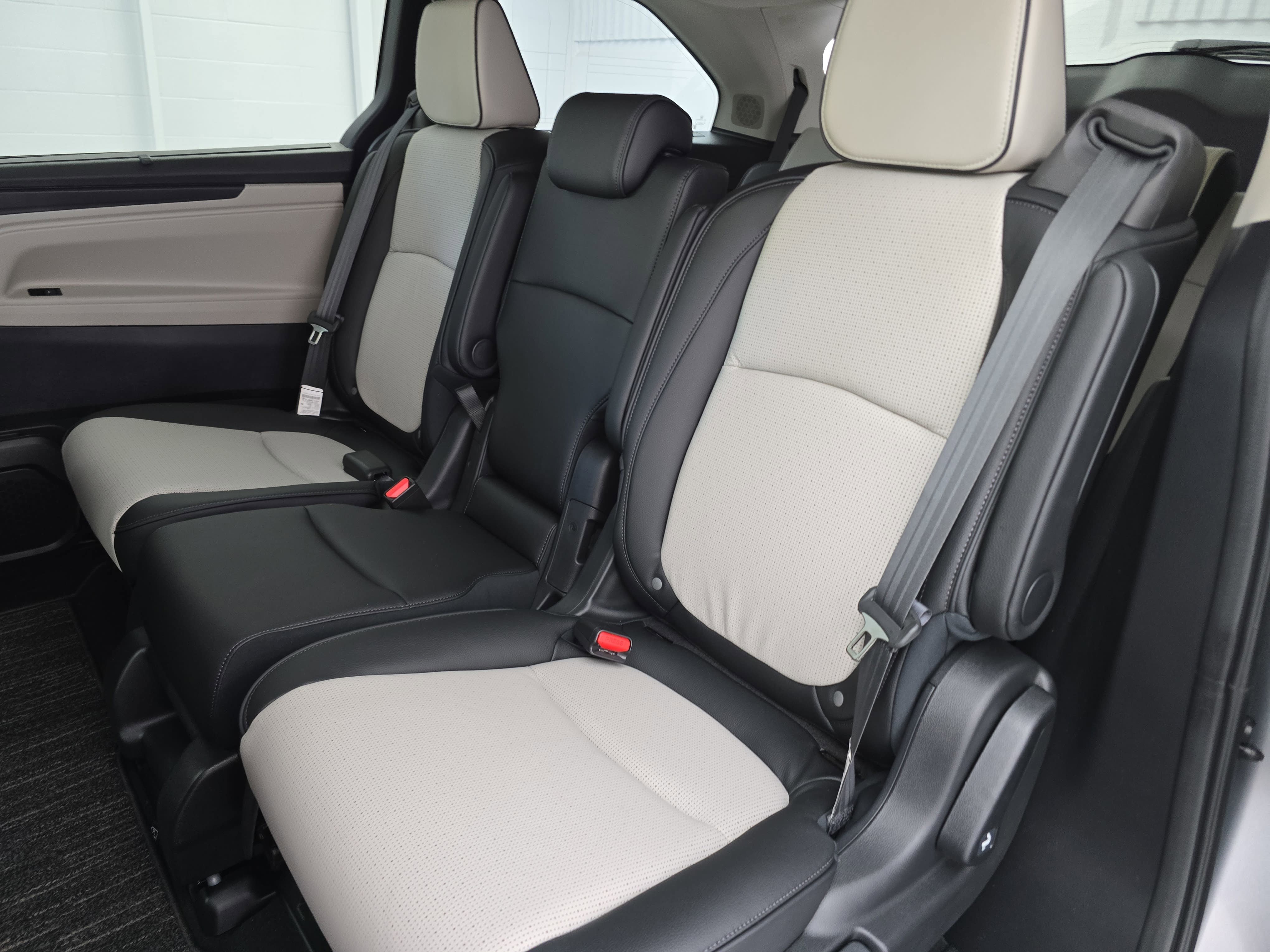 New 2026 Honda Odyssey Elite image 15