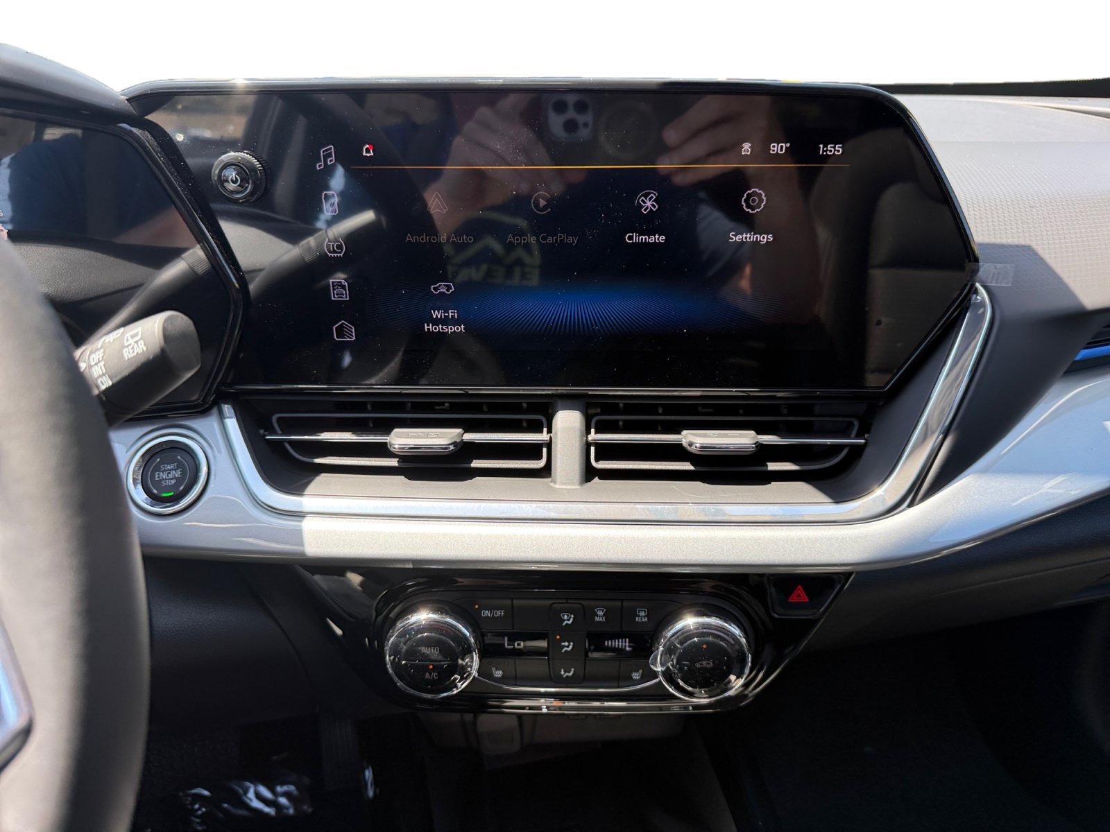 New 2026 Chevrolet Trax LT w/ Sunroof Package FWD image 12