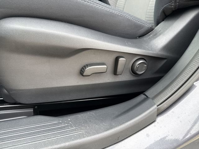 Certified 2025 Subaru Outback Premium image 19