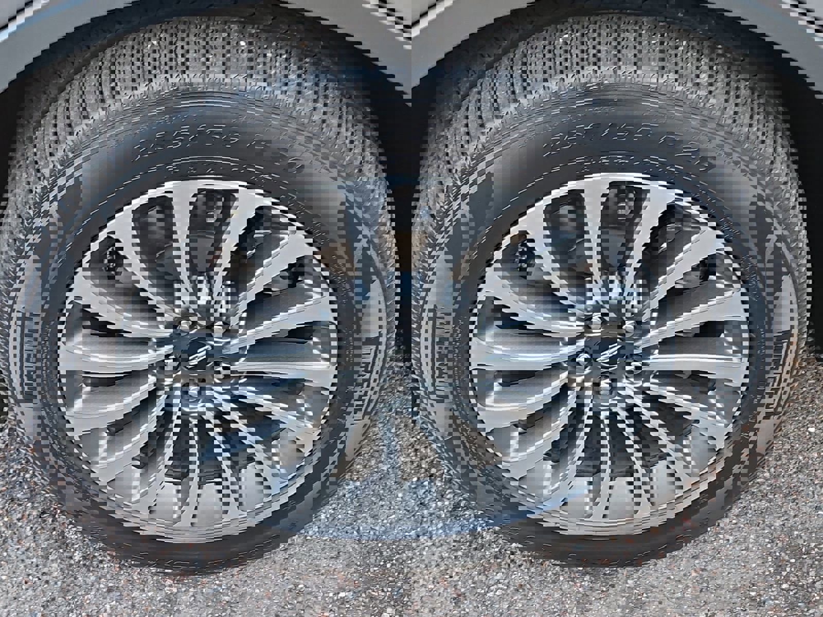 Used 2021 Lincoln Aviator Reserve w/ Equipment Group 201A image 10