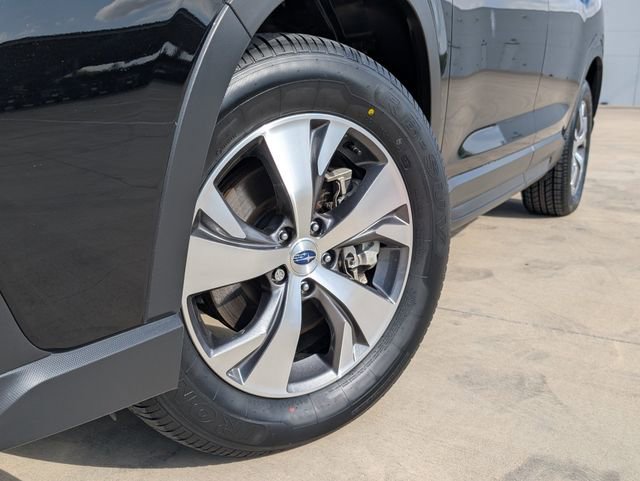 Used 2025 Subaru Ascent Premium image 2