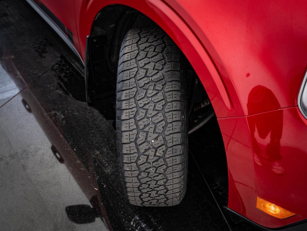 Used 2022 Ford Maverick Lariat w/ Lariat Luxury Package image 51