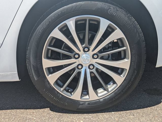 Used 2020 Buick Enclave Premium w/ Trailering Package, 5000 lbs. AWD/4WD image 33