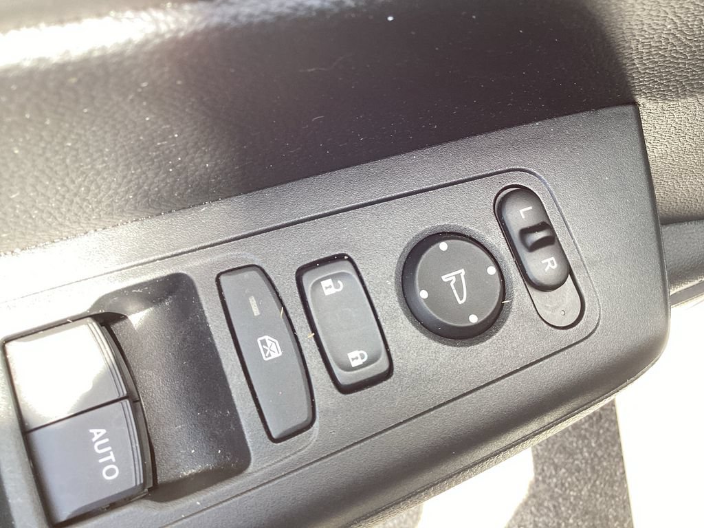 Used 2023 Honda CR-V EX image 36