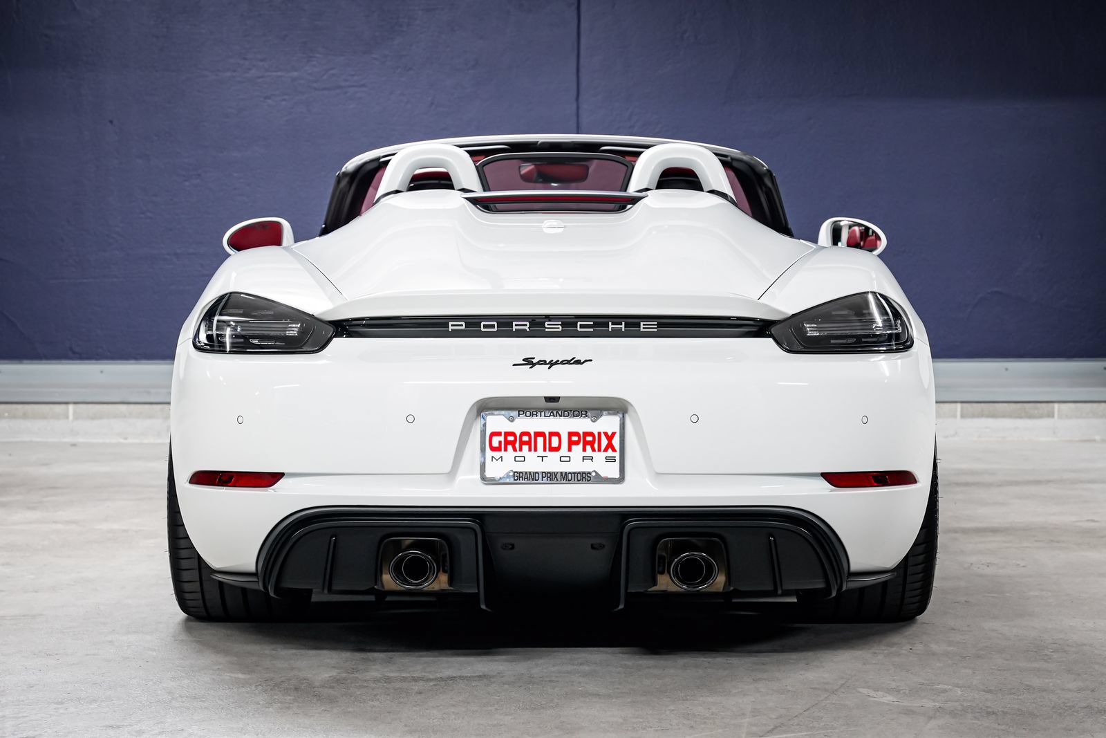Used 2022 Porsche 718 Boxster Spyder RWD image 4