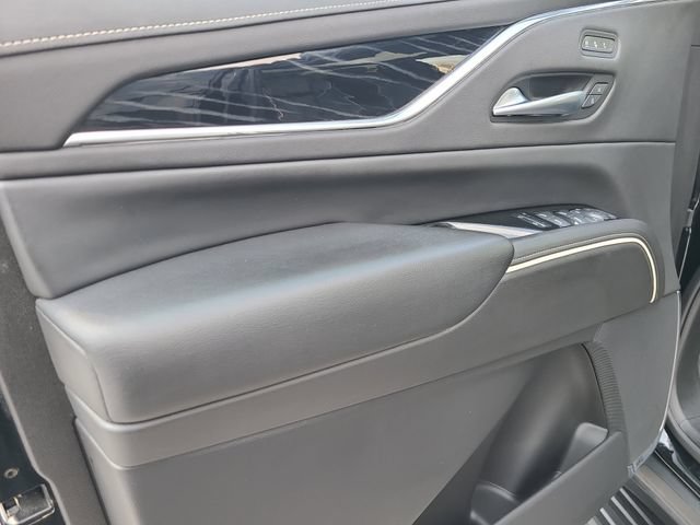 Used 2024 Cadillac Escalade Sport AWD/4WD image 15