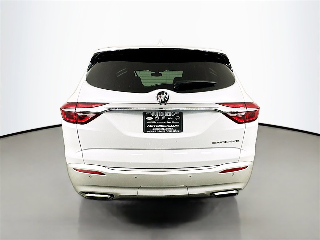 Used 2019 Buick Enclave Essence image 6