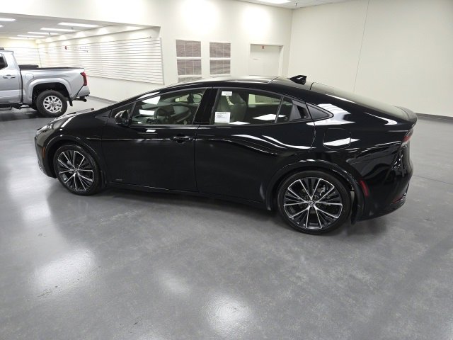 New 2026 Toyota Prius XLE image 3