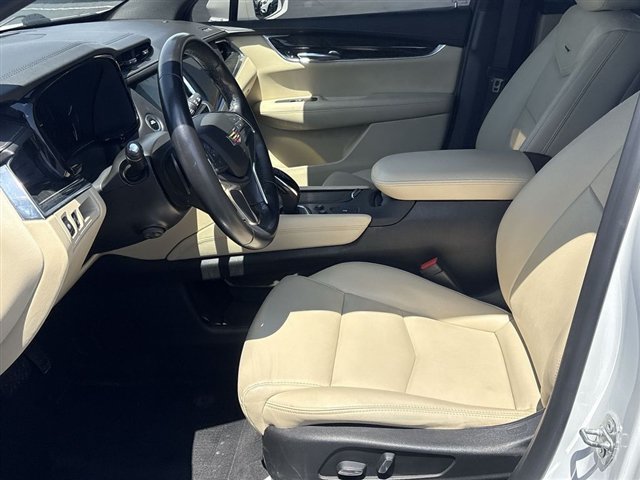 Used 2019 Cadillac XT5 FWD image 18