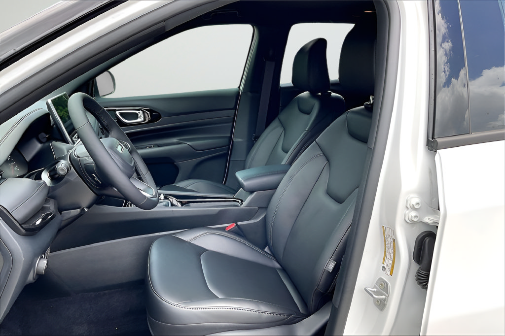 New 2026 Jeep Compass Limited AWD/4WD image 10