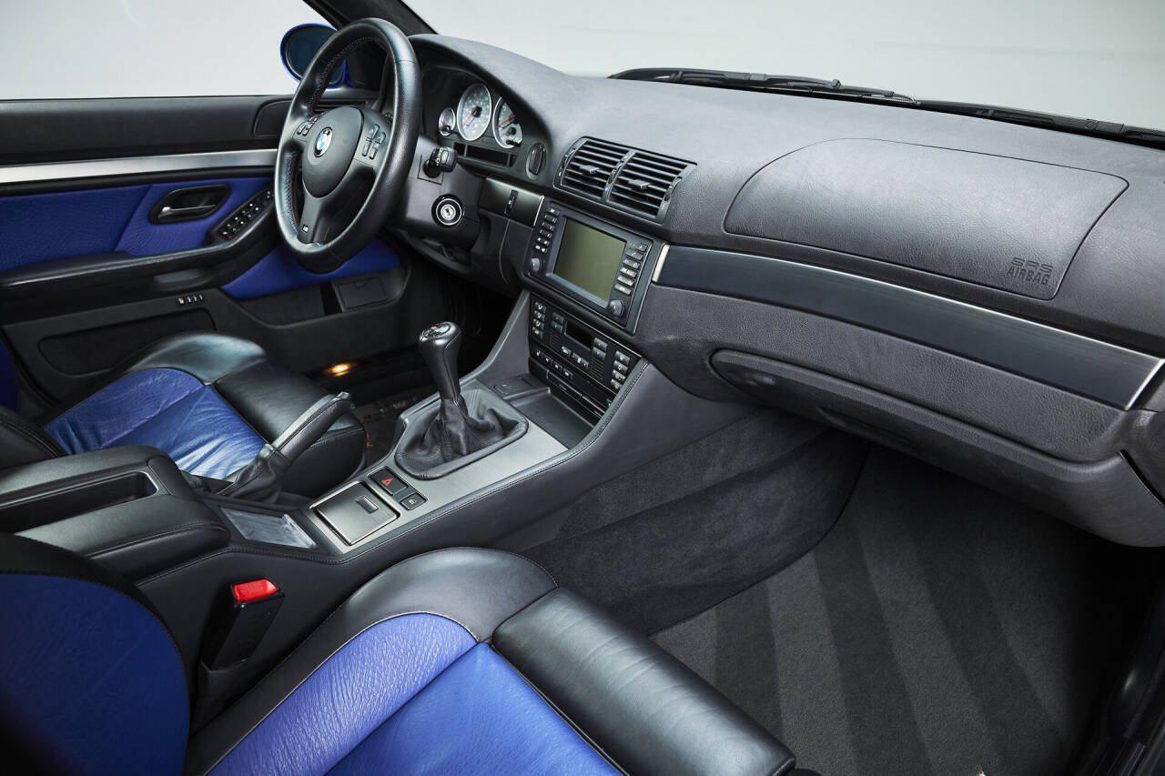 Used 2002 BMW M5 RWD image 65